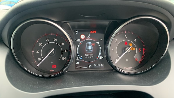 Used Jaguar E-Pace 2018 for sale - 76299218: Photo 18