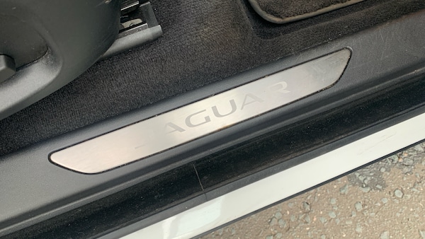 Used Jaguar E-Pace 2018 for sale - 76299218: Photo 31