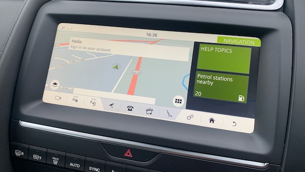 Used Jaguar E-Pace 2018 for sale - 76299218: Photo 53