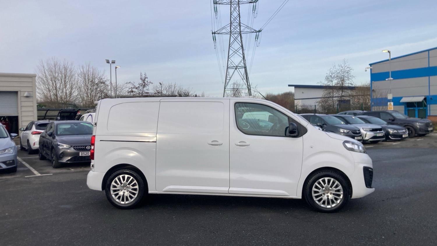 Used Vauxhall Vivaro 2023 for sale - 77167910: Photo 11