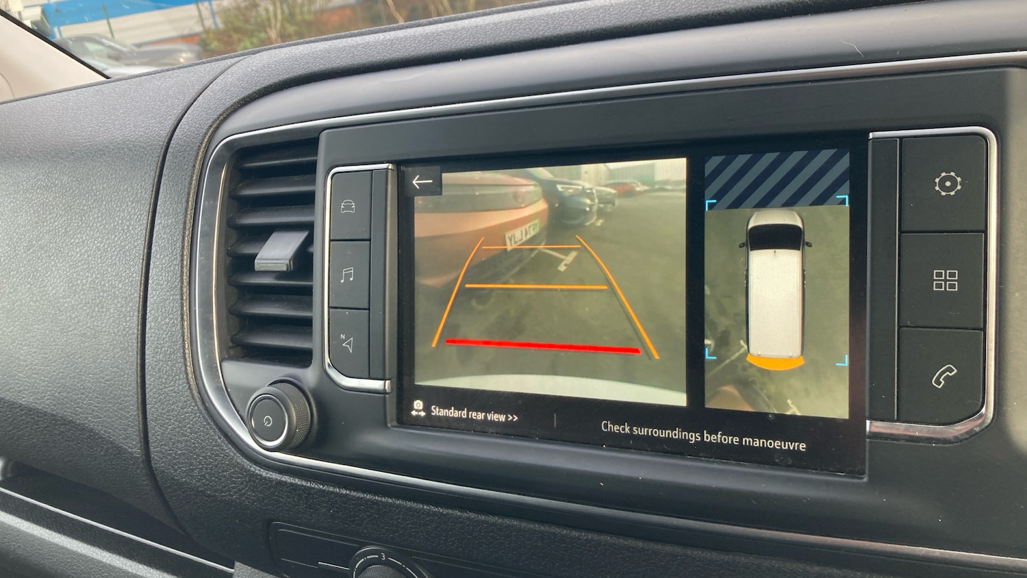 Used Vauxhall Vivaro 2023 for sale - 77167910: Photo 2