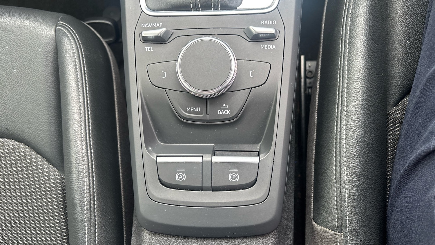 Vehicle 33