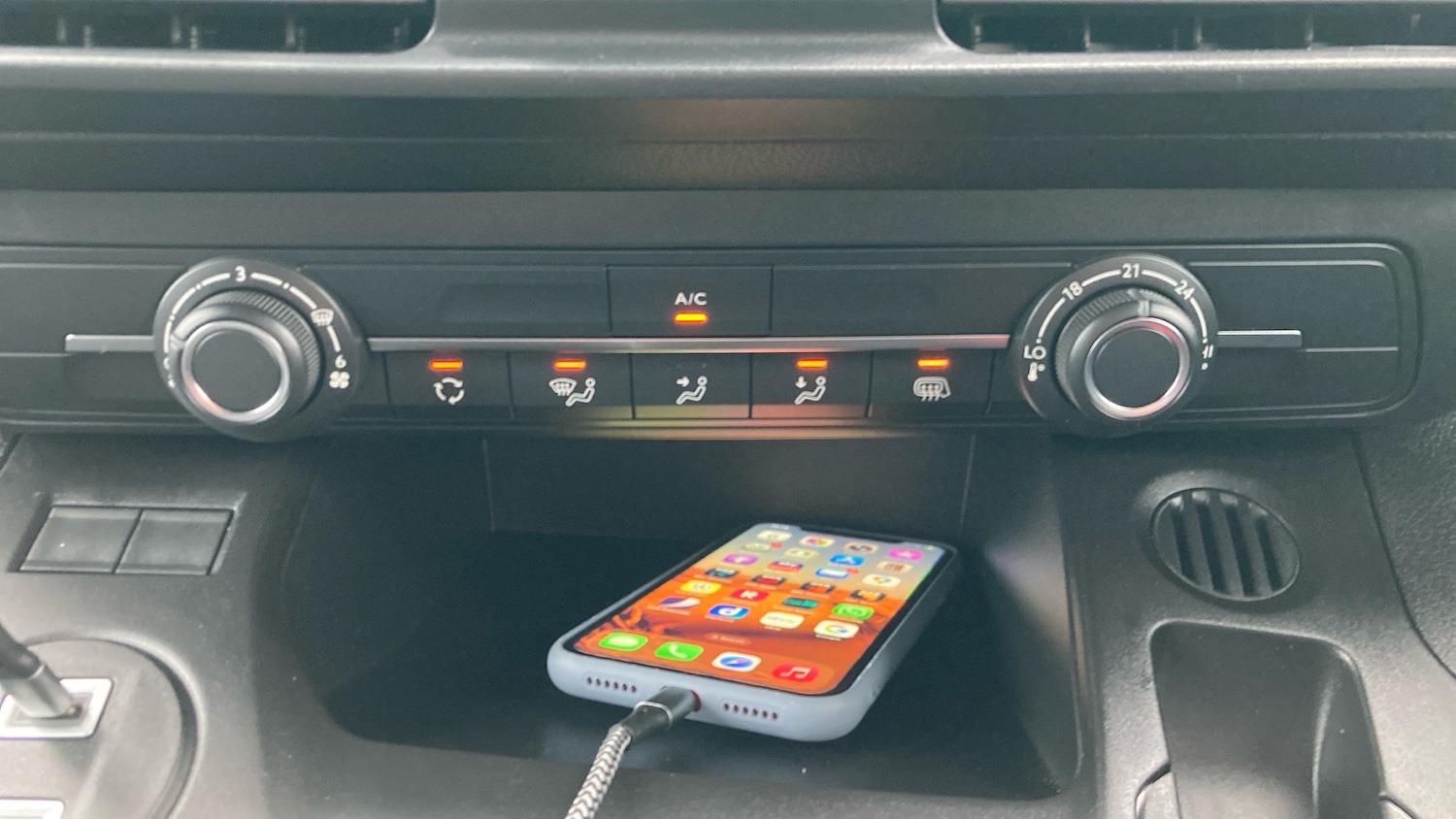 Used Toyota ProAce 2024 for sale - 77114084: Photo 50