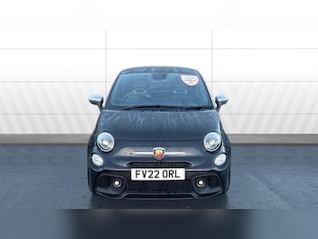 Used Abarth 595 2022 for sale - 76749794: Photo