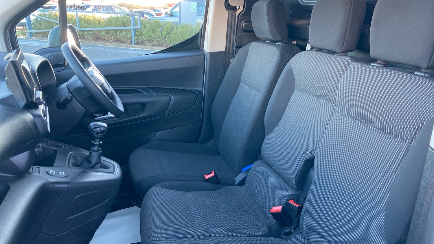 Used Vauxhall Combo 2025 for sale - 77489875: Photo 2