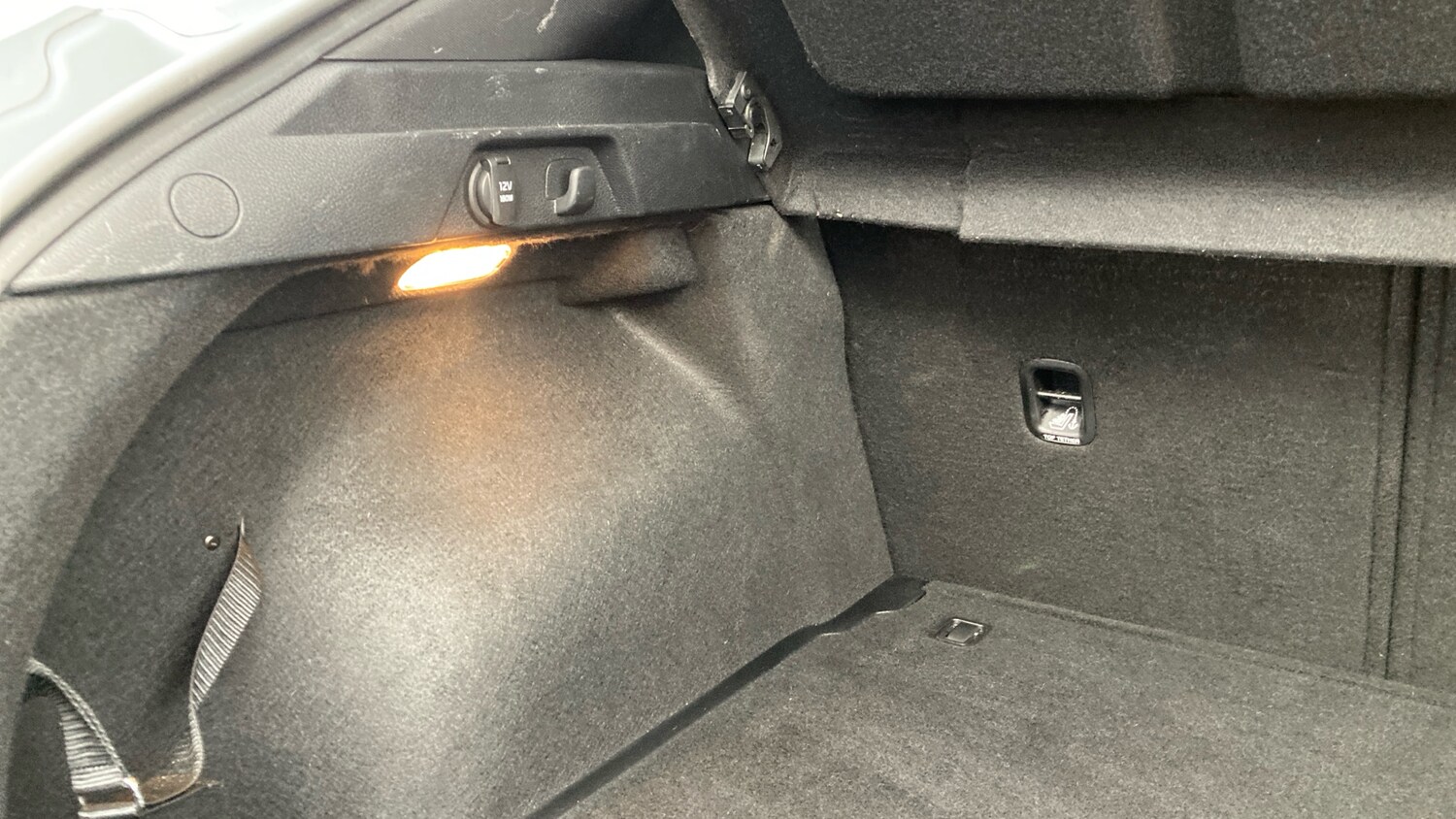 Used Kia XCeed 2022 for sale - 77902270: Photo 35