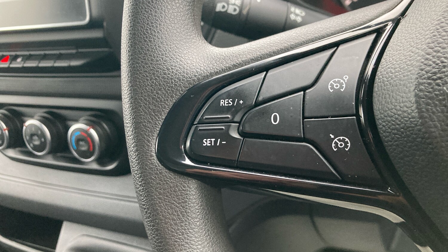 Used Renault Trafic 2023 for sale - 77403745: Photo 53