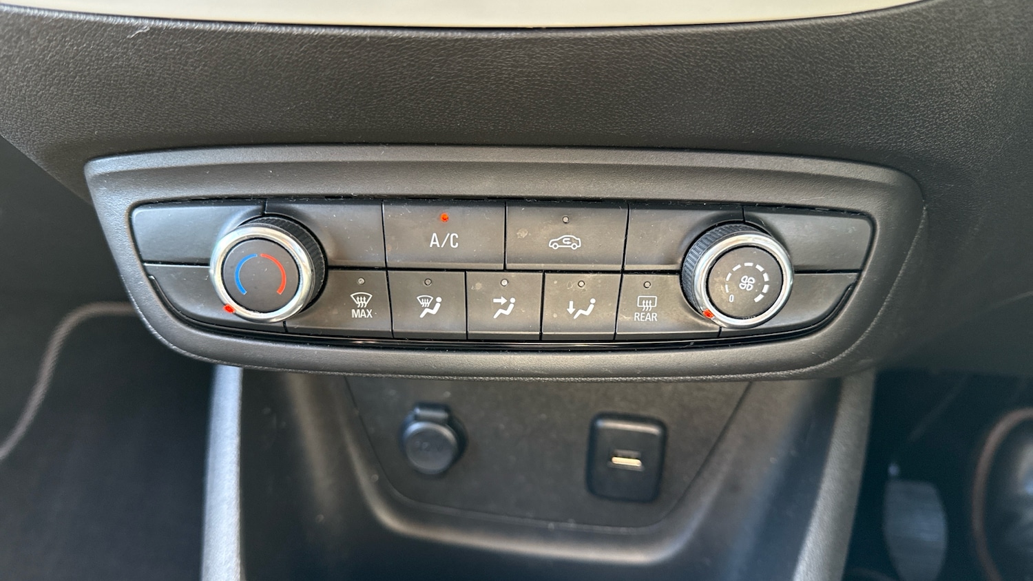 Used Vauxhall Crossland X 2021 for sale - 76366897: Photo 21