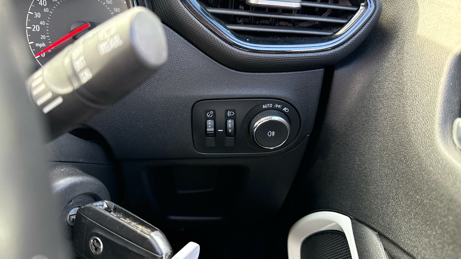 Used Vauxhall Crossland X 2021 for sale - 76366897: Photo 25