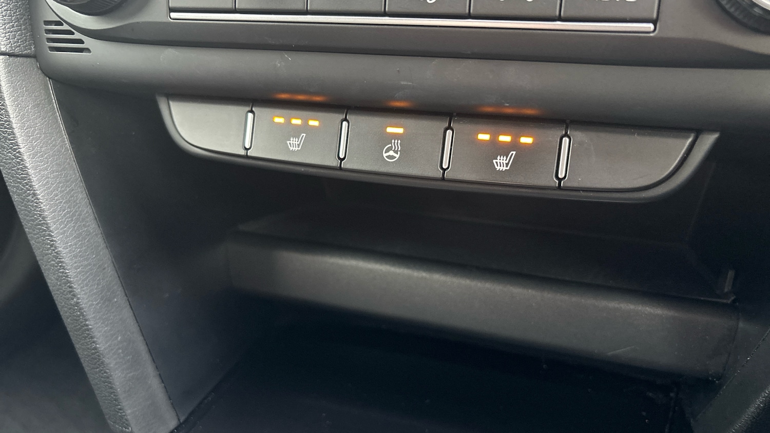 Used Kia XCeed 2022 for sale - 77743149: Photo 28