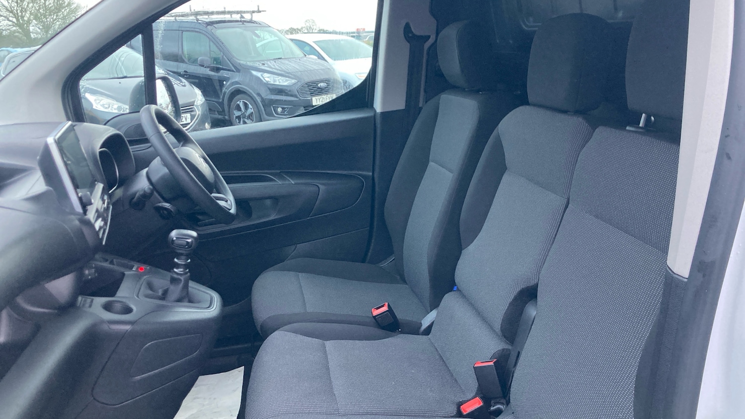 Used Citroen Berlingo 2023 for sale - 77528497: Photo 2