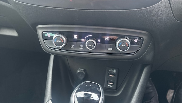 Used Vauxhall Crossland 2022 for sale - 76273596: Photo 26