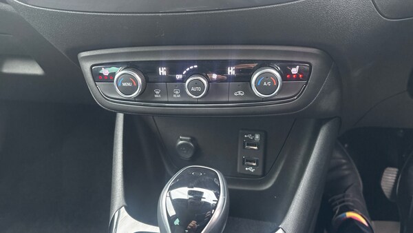 Used Vauxhall Crossland 2022 for sale - 76273596: Photo 27