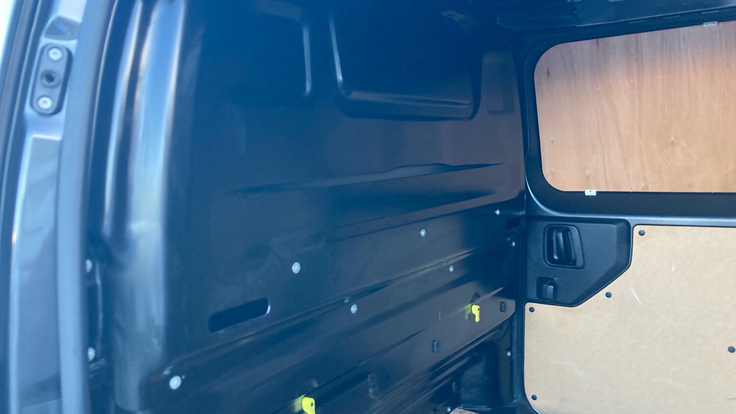 Used Vauxhall Vivaro 2024 for sale - 77917074: Photo 18