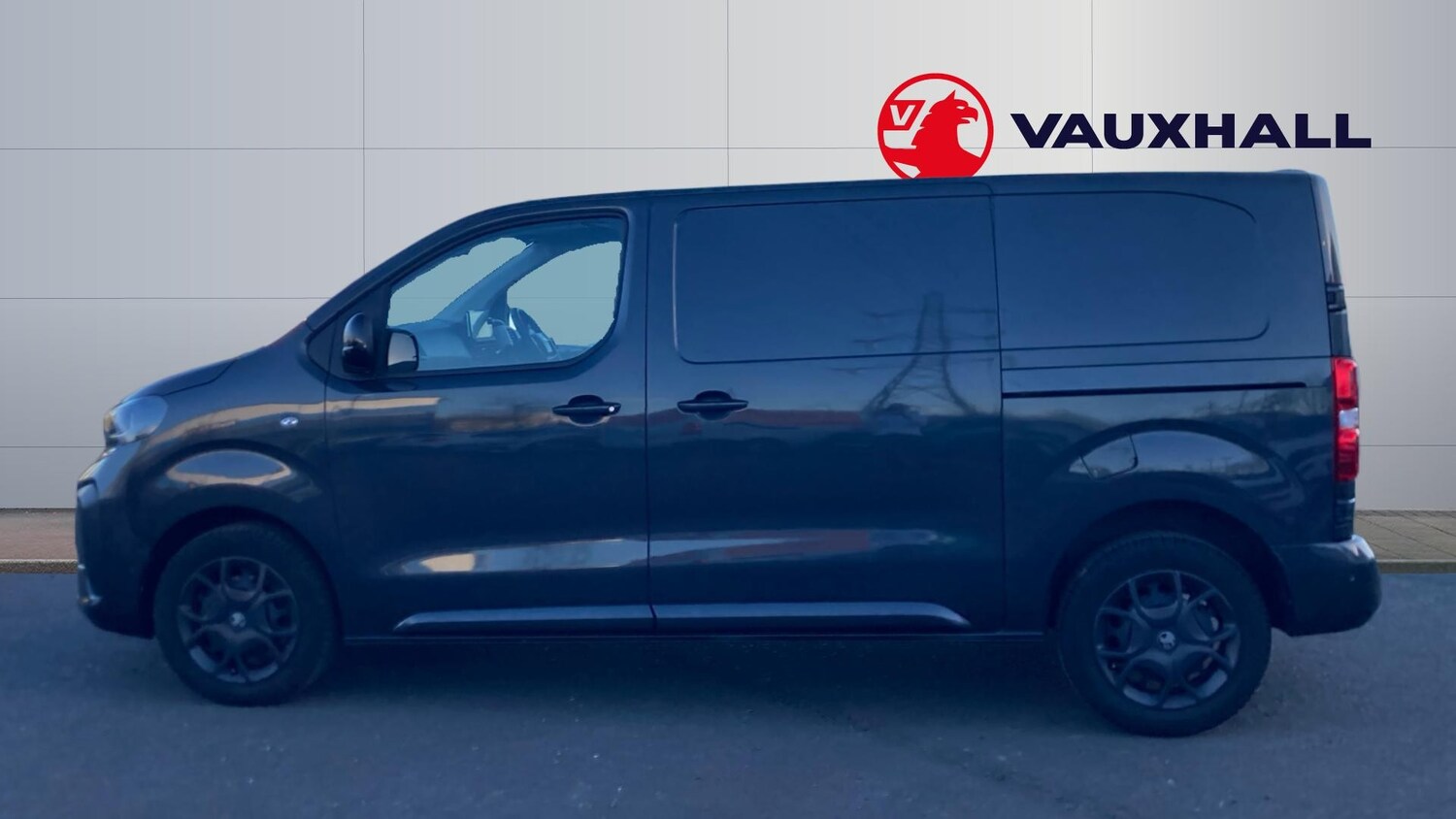 Used Vauxhall Vivaro 2024 for sale - 77917074: Photo 4