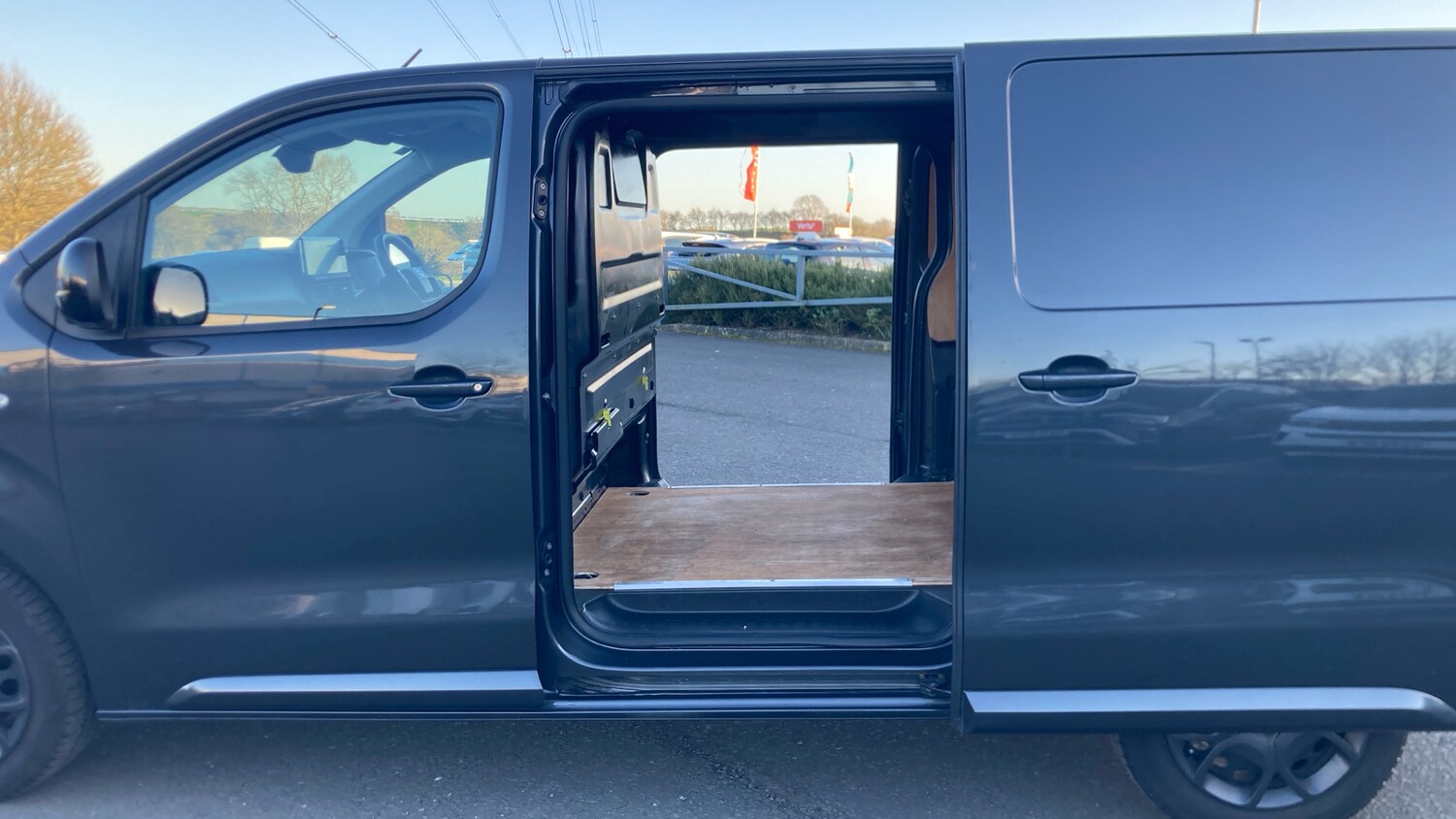 Used Vauxhall Vivaro 2024 for sale - 77917074: Photo 5