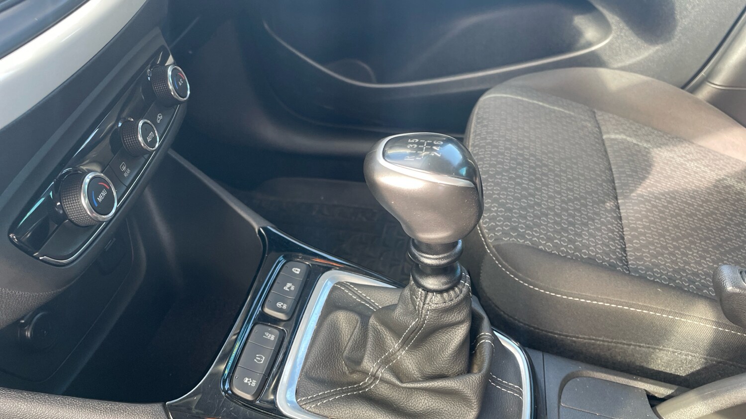 Used Vauxhall Crossland 2021 for sale - 76302097: Photo 13