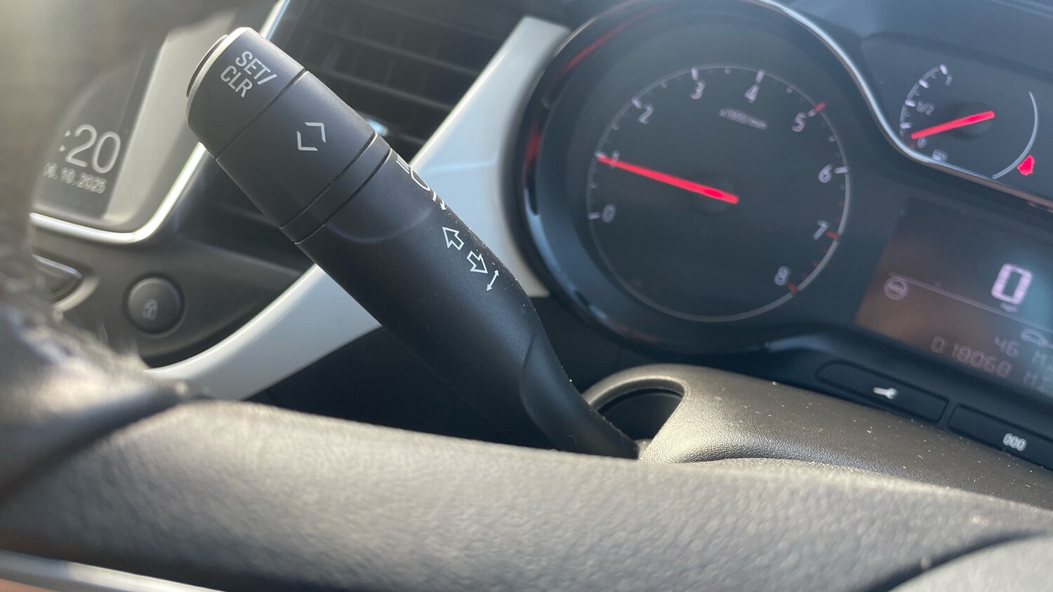 Used Vauxhall Crossland 2021 for sale - 76302097: Photo 30