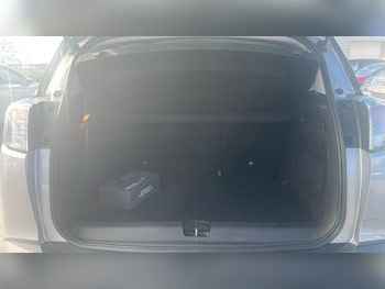Used Vauxhall Crossland 2021 for sale - 76302097: Photo 4