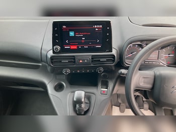 Used Citroen Berlingo 2024 for sale - 78340228: Photo