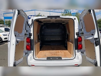Used Vauxhall Vivaro 2024 for sale - 75145539: Photo
