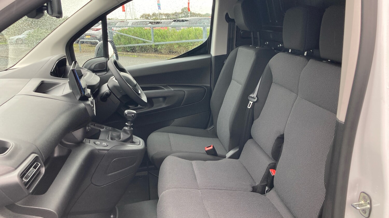 Used Peugeot Partner 2024 for sale - 76156532: Photo 13