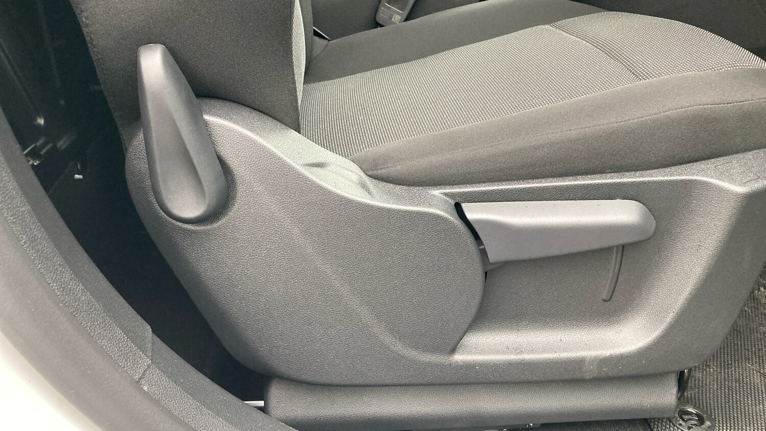 Used Peugeot Partner 2024 for sale - 76156532: Photo 38