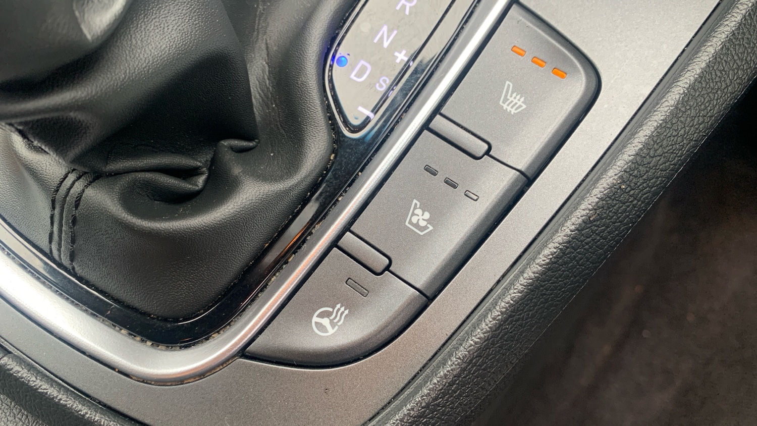 Used Hyundai KONA 2022 for sale - 76299217: Photo 44