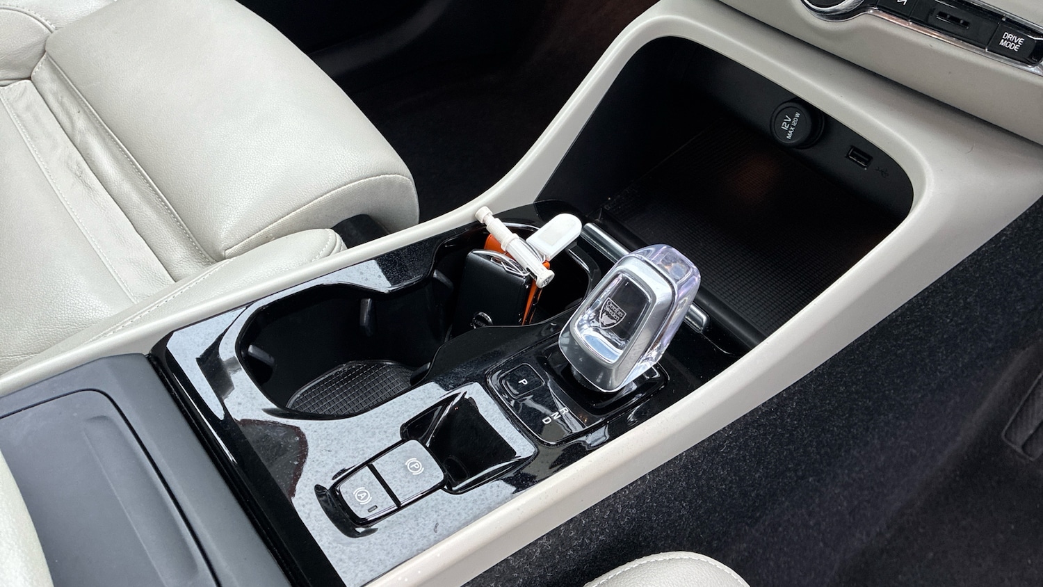 Used Volvo XC40 2021 for sale - 76969682: Photo 13