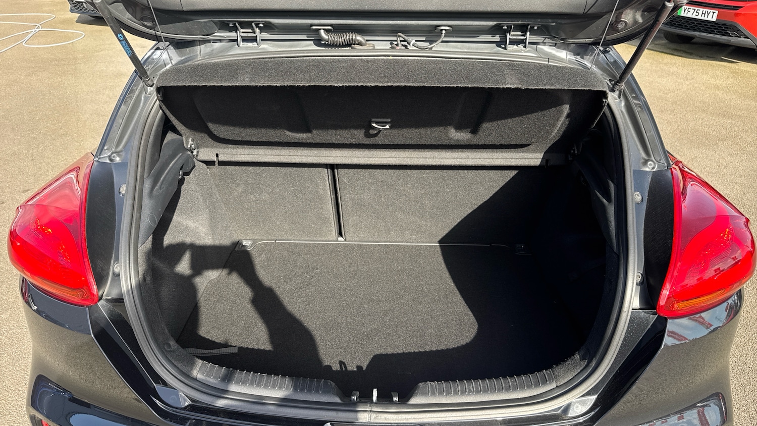 Used Kia Pro Ceed 2014 for sale - 78108164: Photo 4