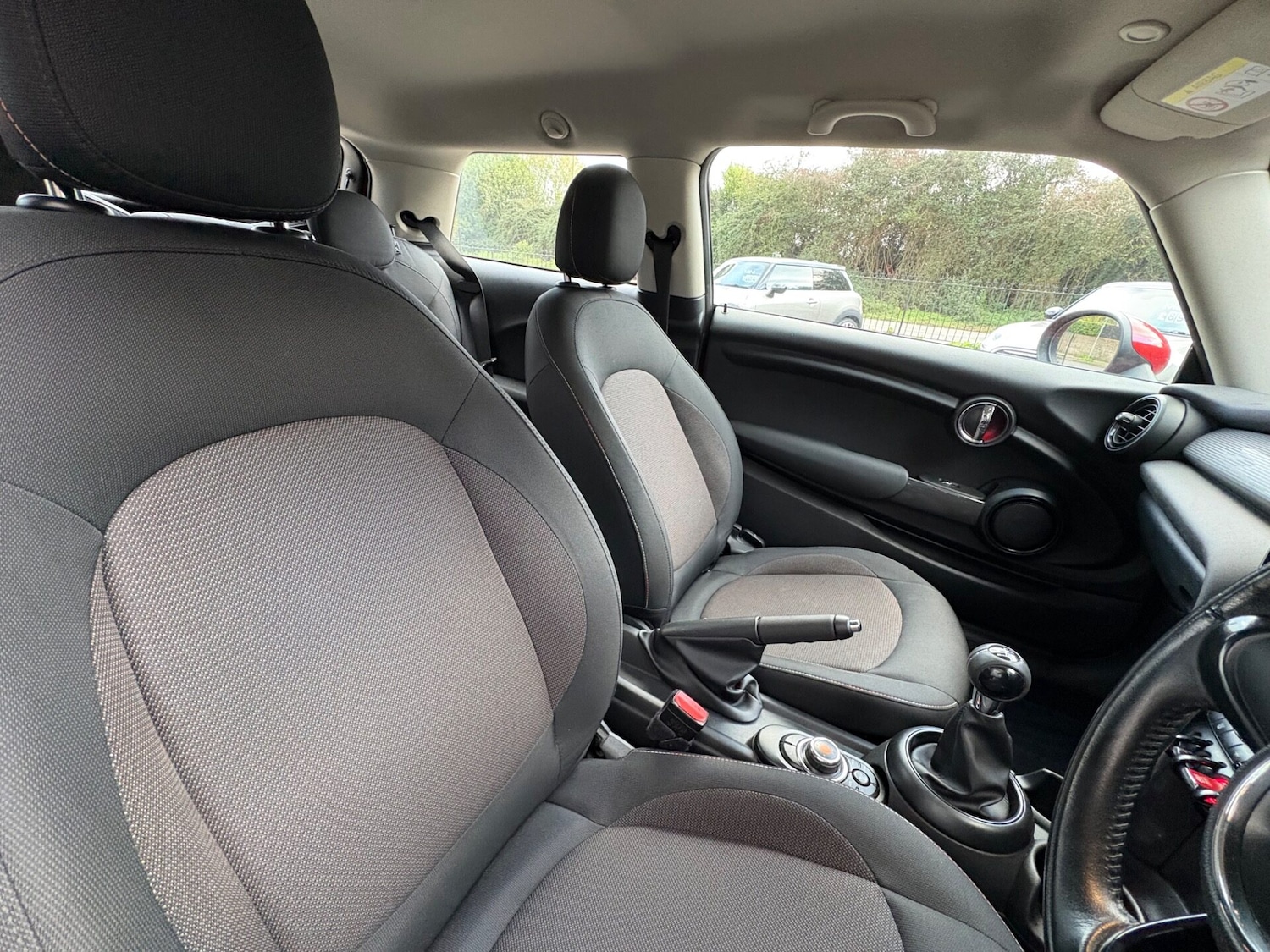 Used MINI Hatch 2016 for sale - 76641712: Photo 4