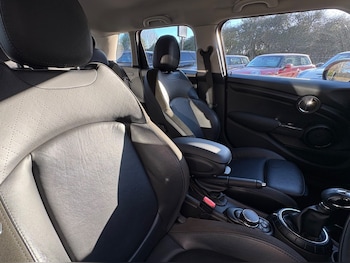 Used MINI Hatch 2017 for sale - 77161298: Photo