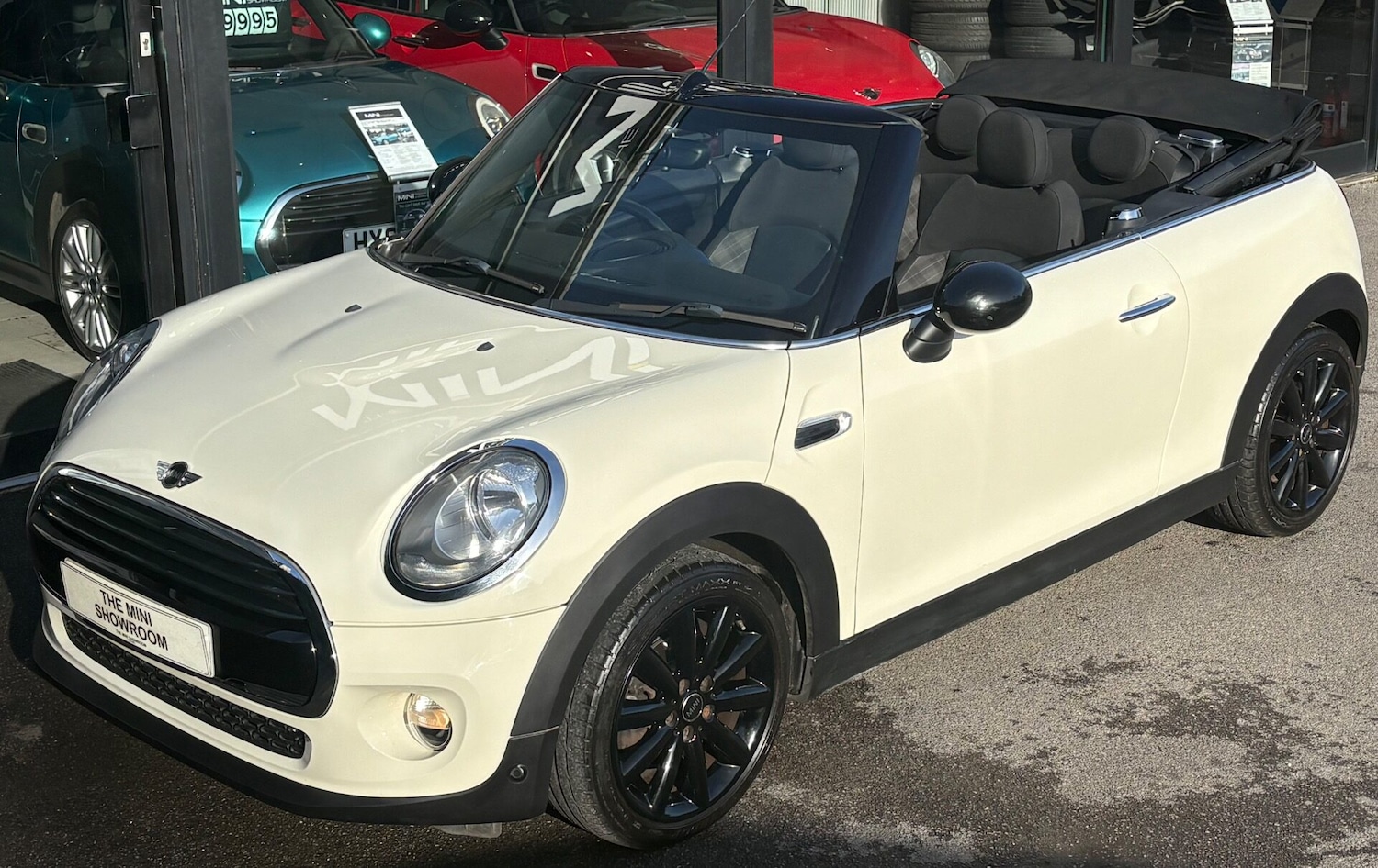 Used MINI Convertible 2016 for sale - 77302870: Photo 13