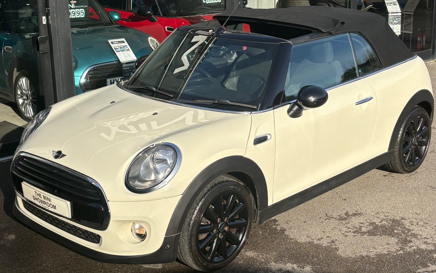Used MINI Convertible 2016 for sale - 77302870: Photo 14