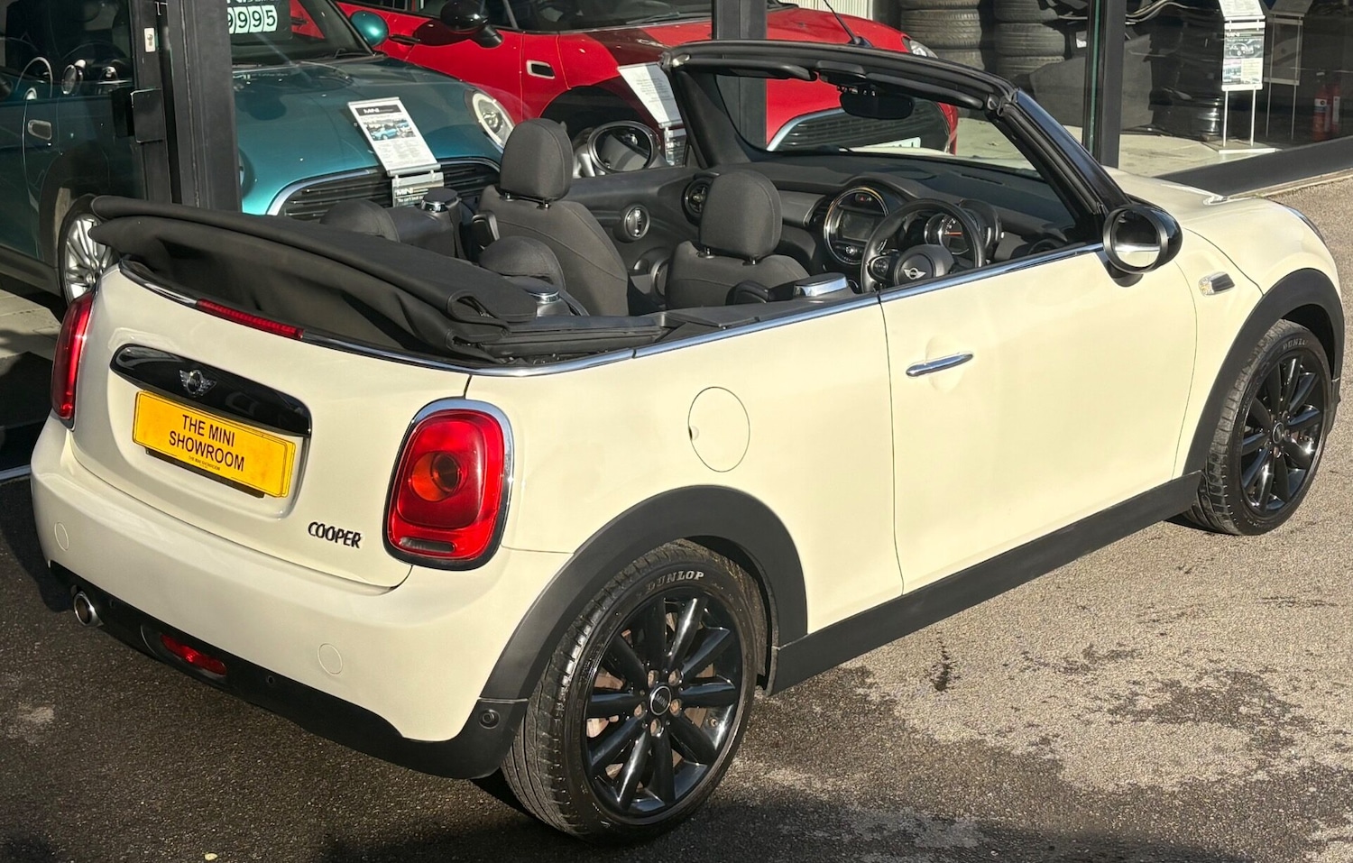 Used MINI Convertible 2016 for sale - 77302870: Photo 15