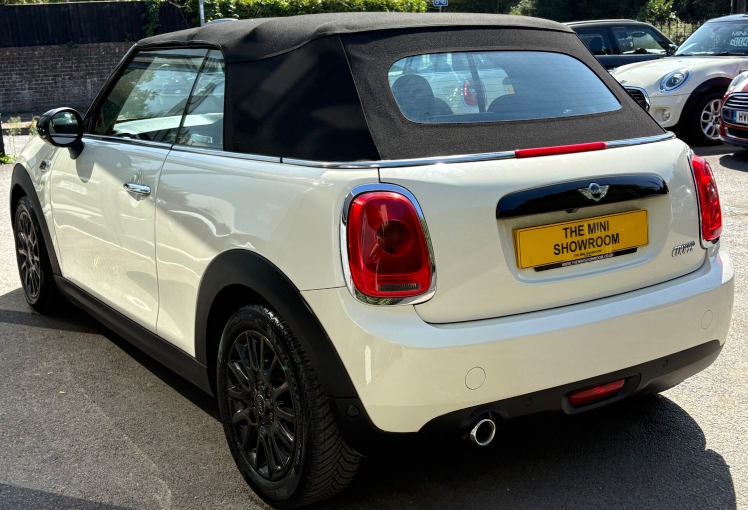 Used MINI Convertible 2016 for sale - 77012318: Photo 19