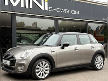 Used MINI Hatch 2017 for sale - 76249350: Photo