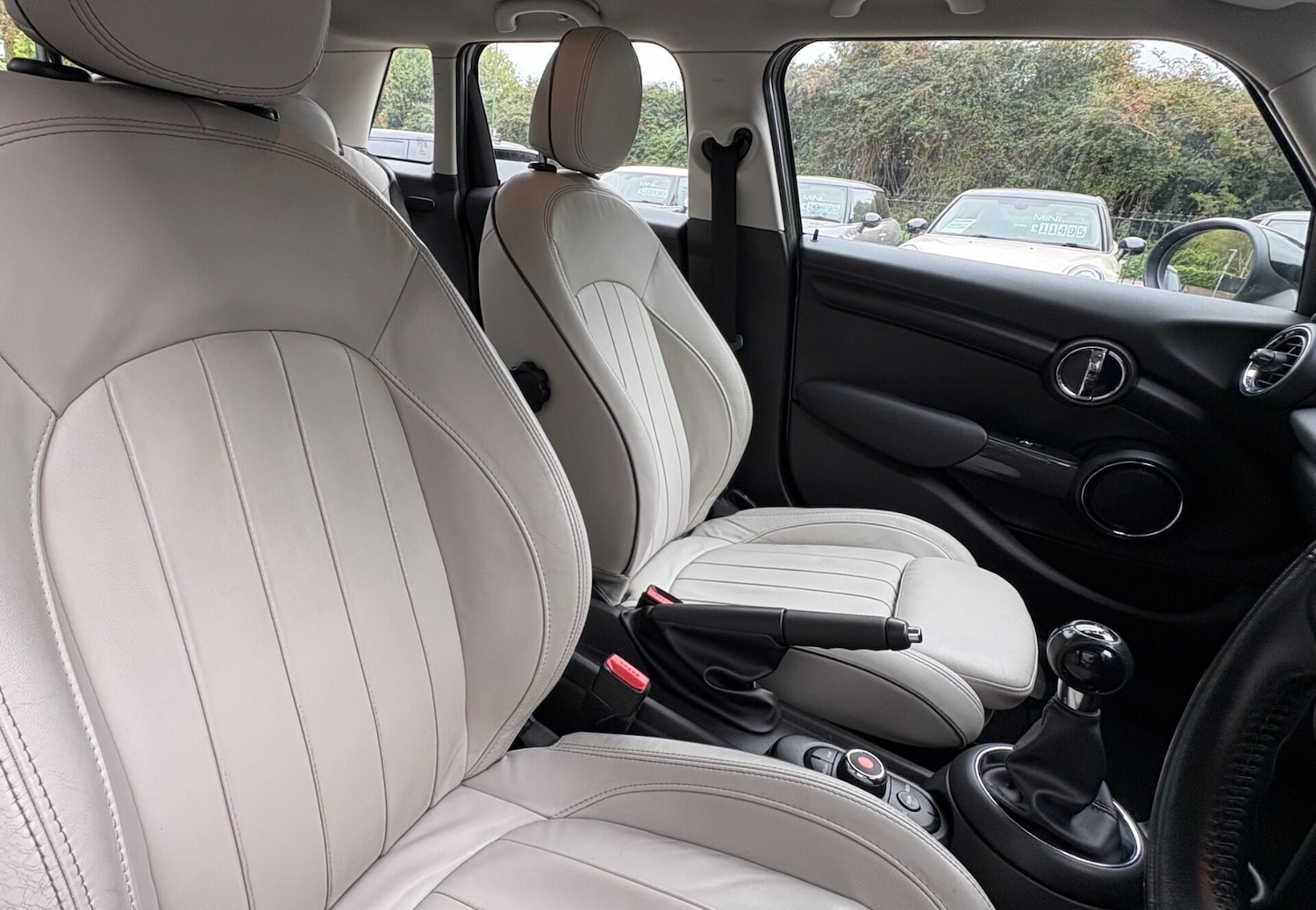 Used MINI Hatch 2017 for sale - 76249350: Photo 4