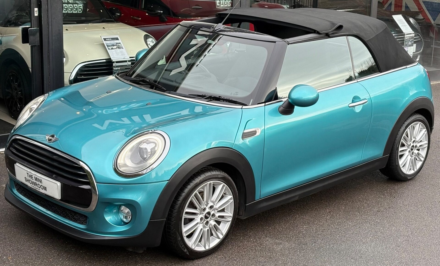 Used MINI Convertible 2016 for sale - 77234566: Photo 10