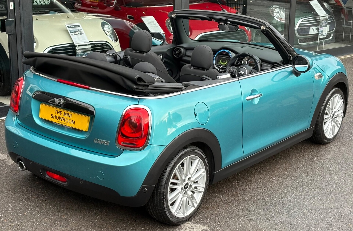 Used MINI Convertible 2016 for sale - 77234566: Photo 11