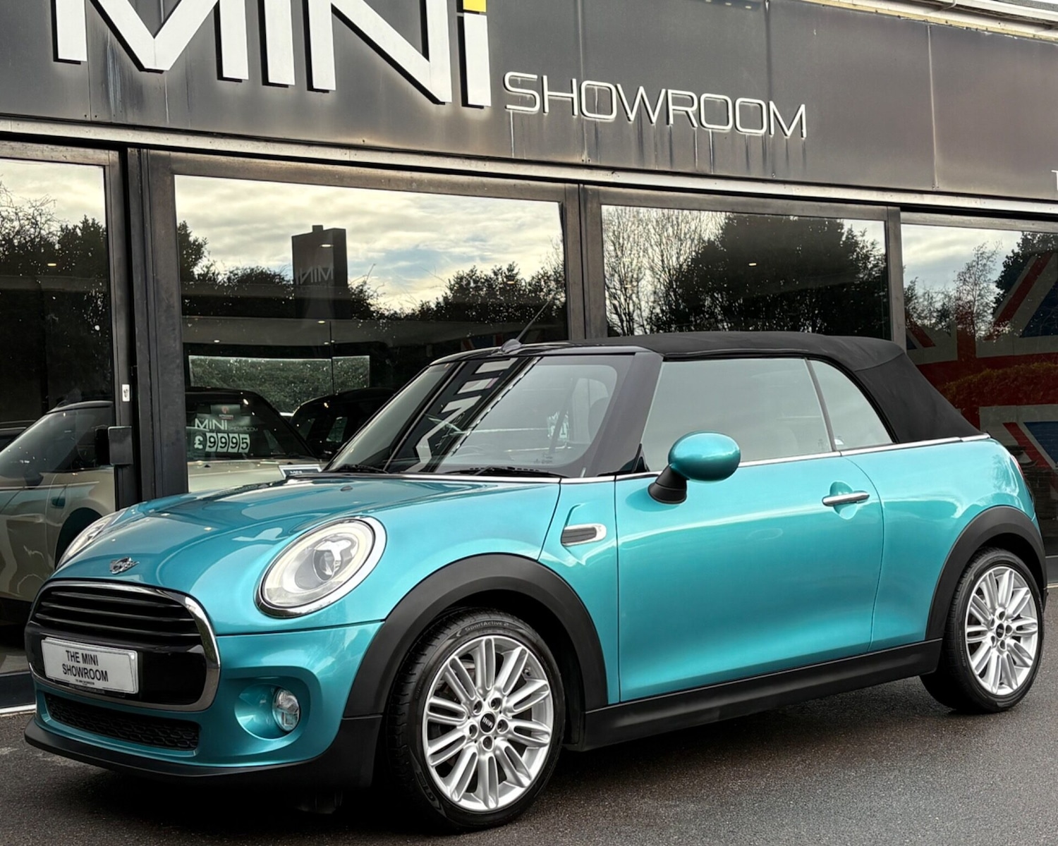 Used MINI Convertible 2016 for sale - 77234566: Photo 17