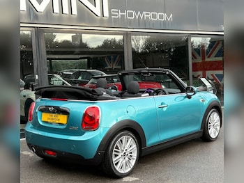 Used MINI Convertible 2016 for sale - 77234566: Photo