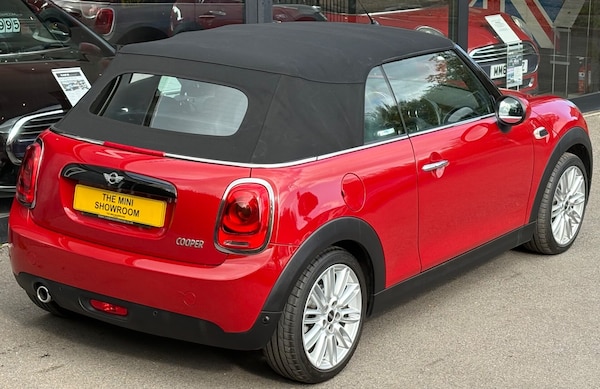 Used MINI Convertible 2017 for sale - 76171638: Photo 12