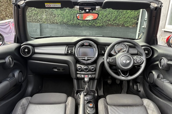 Used MINI Convertible 2017 for sale - 76171638: Photo 14