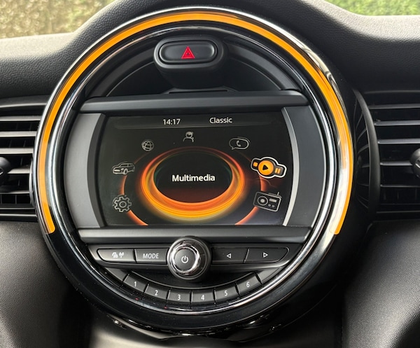 Used MINI Convertible 2017 for sale - 76171638: Photo 15