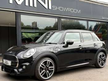 2016 (16) - Cooper 1.5 Sport 5 door - JCW PACKS + VISUAL BOOST TUNER + HALF LEATHER