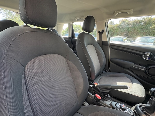Used MINI Hatch 2018 for sale - 75655545: Photo 4