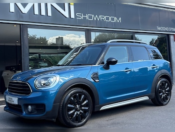 2018 - Cooper 1.5 Chili / Media 5 door - SAT NAV + MINI CONNECTED