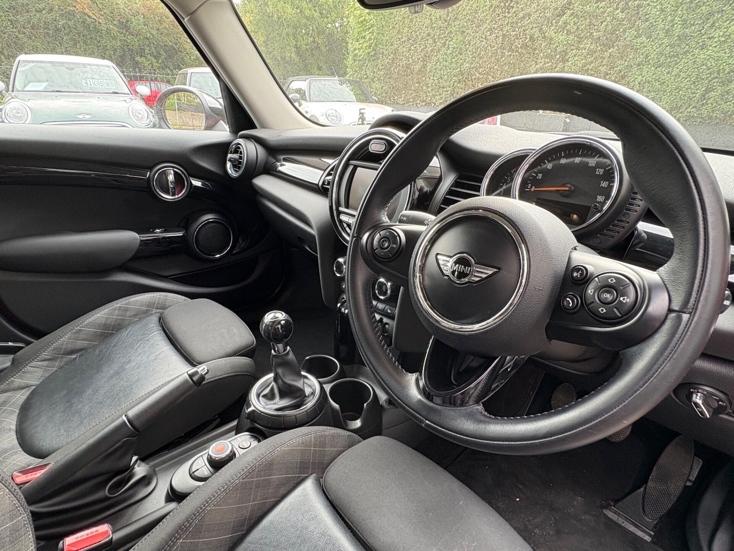 Used MINI Hatch 2015 for sale - 76142754: Photo 3