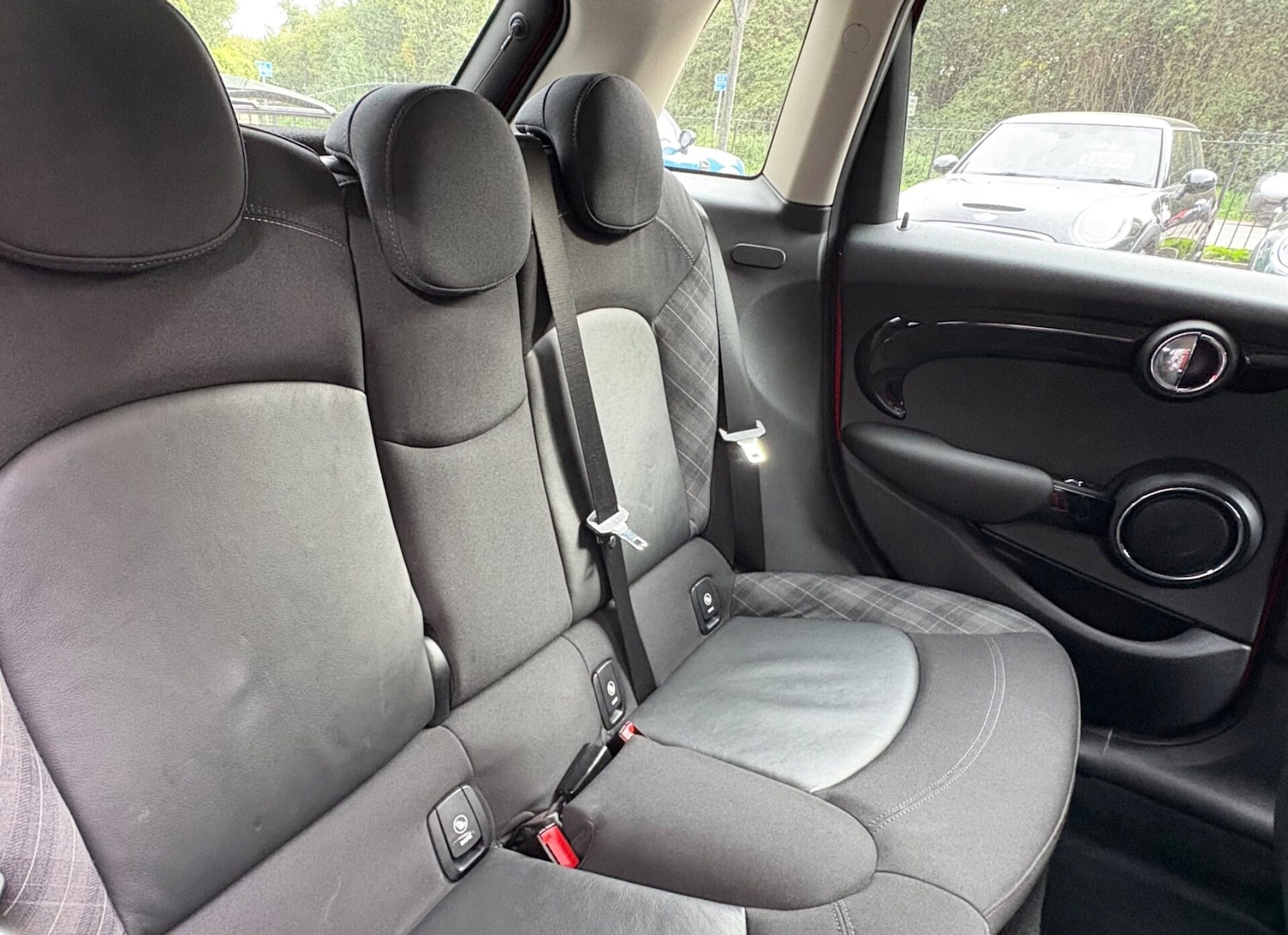 Used MINI Hatch 2015 for sale - 76142754: Photo 5